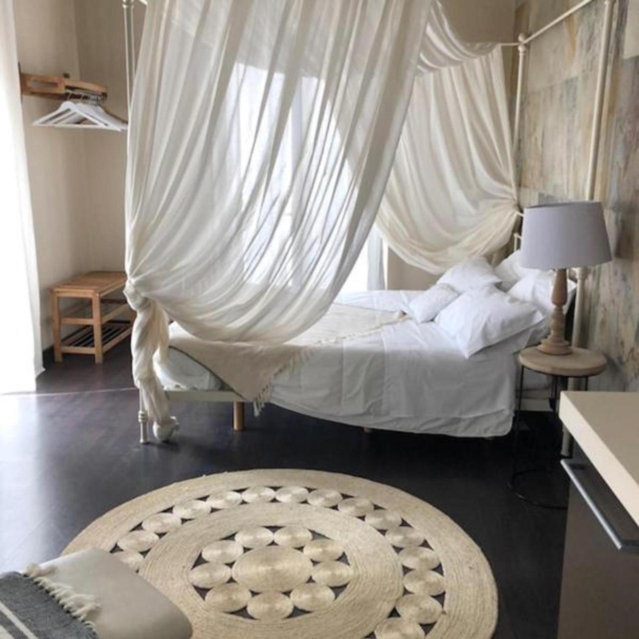 La Dimora Del Casanova B&B Boutique อาลิกันเต ภายนอก รูปภาพ